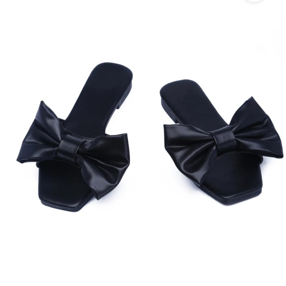 💗💗8.5  💗💗Princess bows  Black color only - Picture 4 of 6